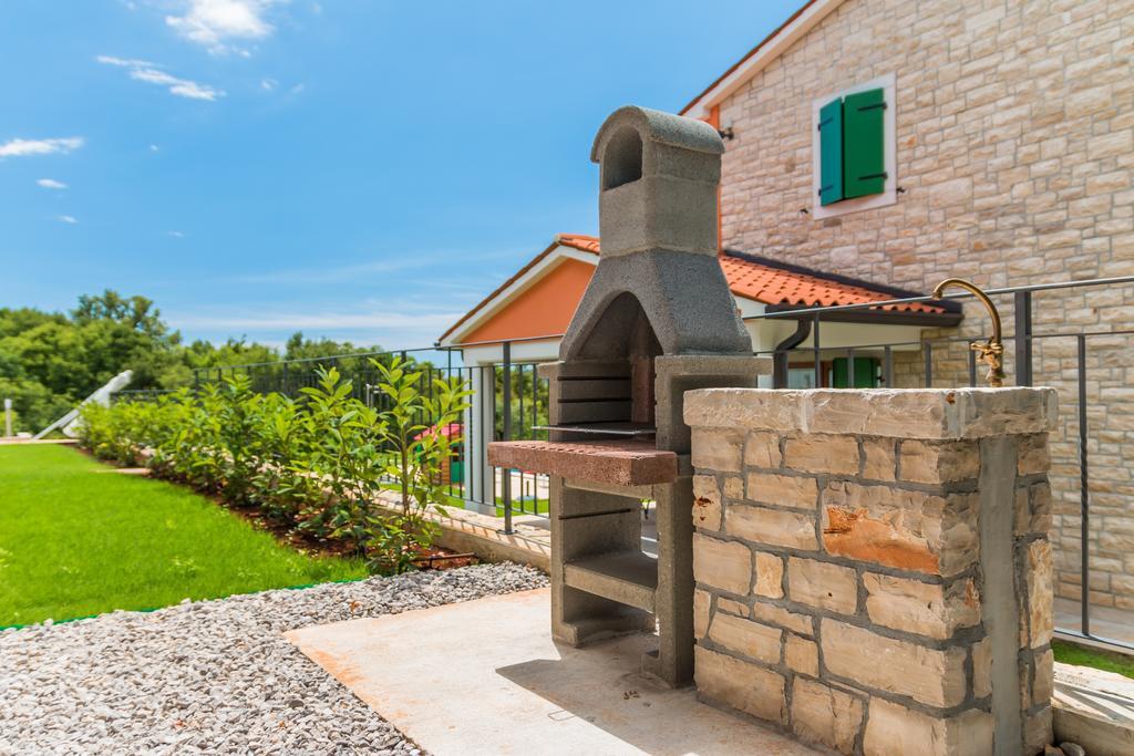Apartments Athos Rabac Zimmer foto